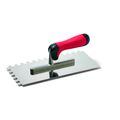 Schuller Stan Karo 2K Pro 8×8 mm-es fogazott glettelő piros-fekete markolattal.