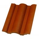 Tetőcserép modern tetőn, kerámia vagy beton kivitelben, tartós és esztétikus fedéshez.