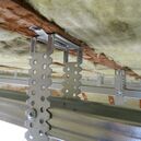 Gipszkarton rendszerek modern belső térben, álmennyezet és falpanelek precíz kivitelezéssel.