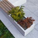 Kerti betontermékek járdalapokkal, szegélyekkel, lépcsőkkel és betonvirágládákkal kertekbe és udvarokra tartós, dekoratív és praktikus kialakítással.