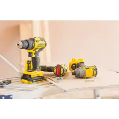 Stanley FatMax 18V akkus szerszámgépek építkezésen.